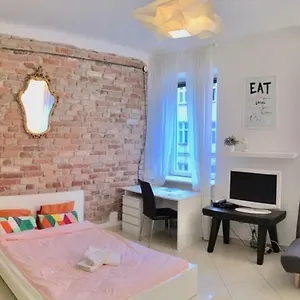  Apartament Nowogrodzka Cozy Studio